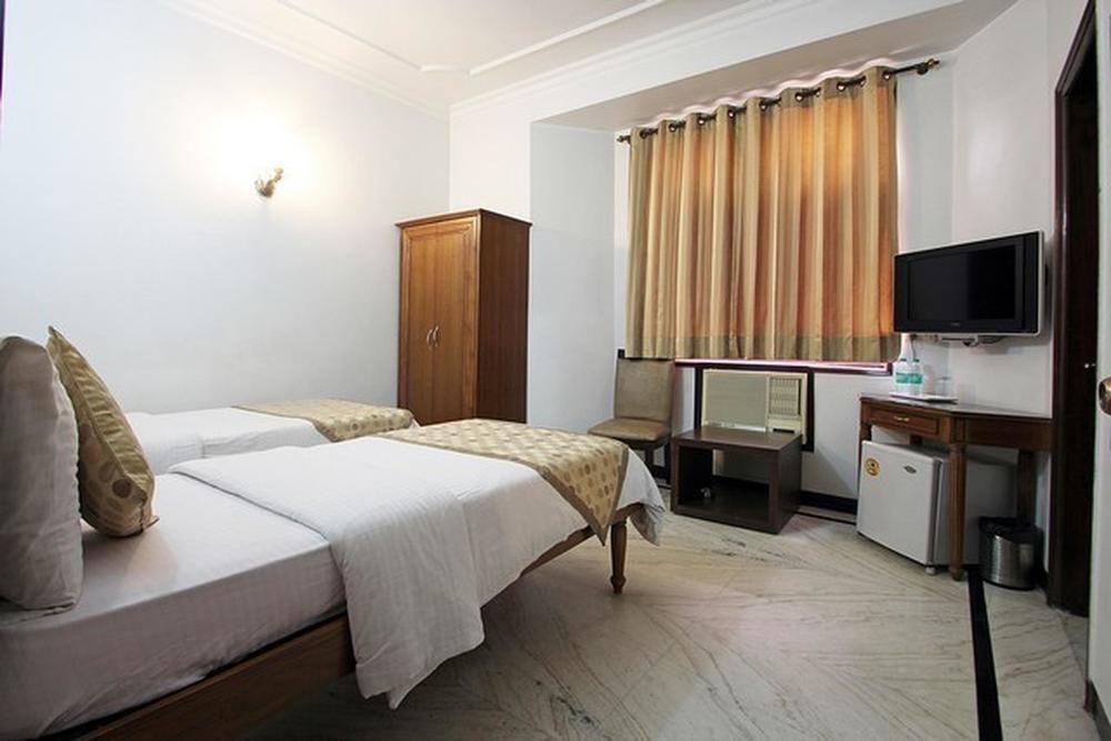 Fabhotel Lord Inn 新德里 外观 照片