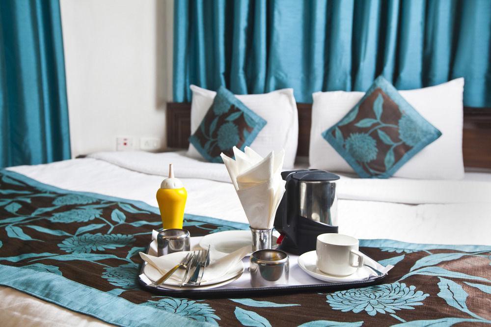 Fabhotel Lord Inn 新德里 外观 照片