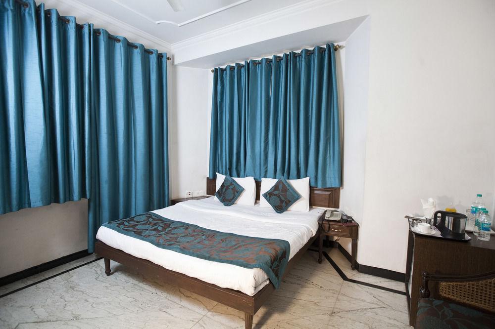 Fabhotel Lord Inn 新德里 外观 照片